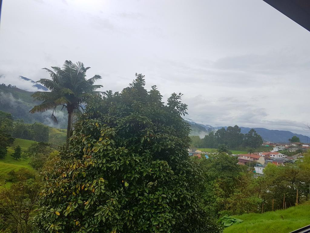 Mirador De Los Cedros Salento Esterno foto